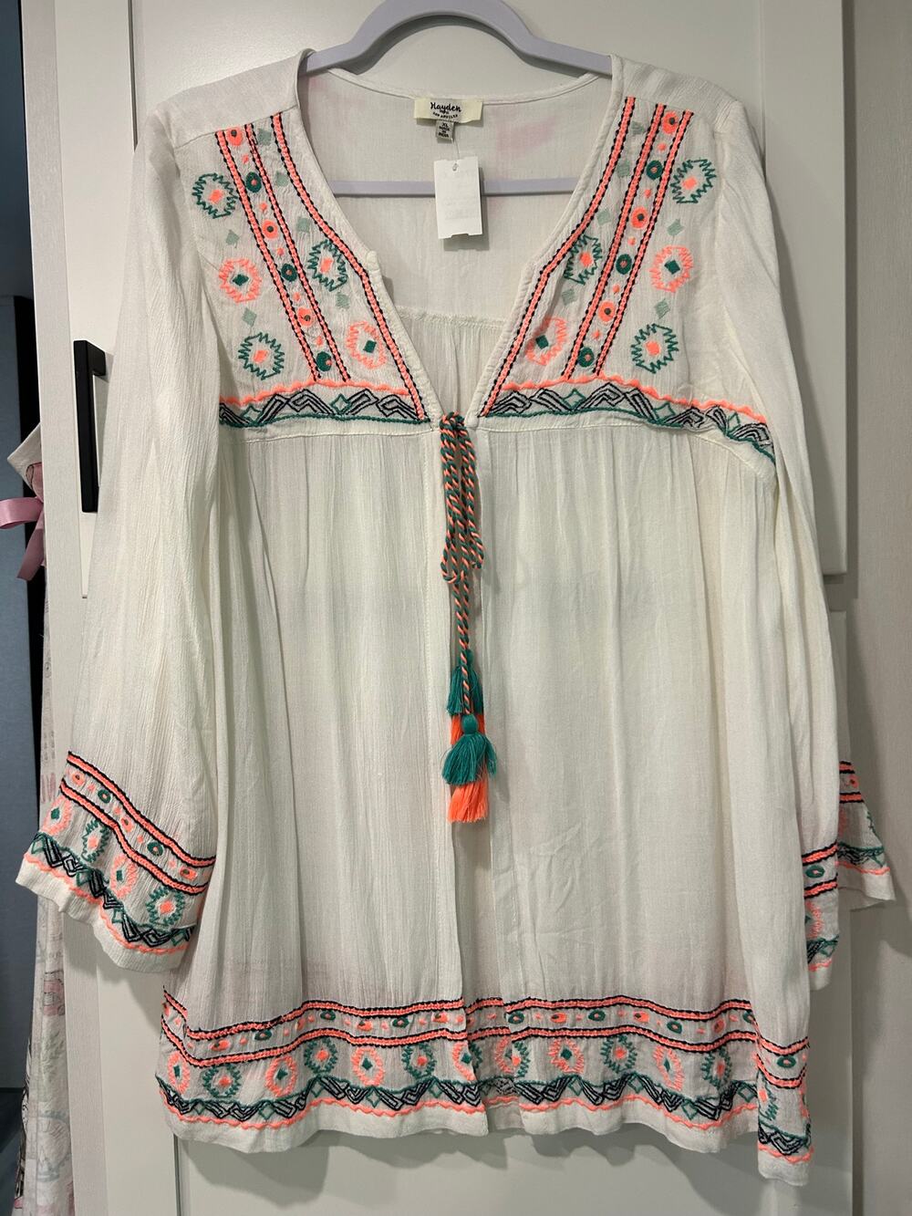 Hayden Los Angeles Open Top Cord Tie Front Embroided Gauze Cover Up XL